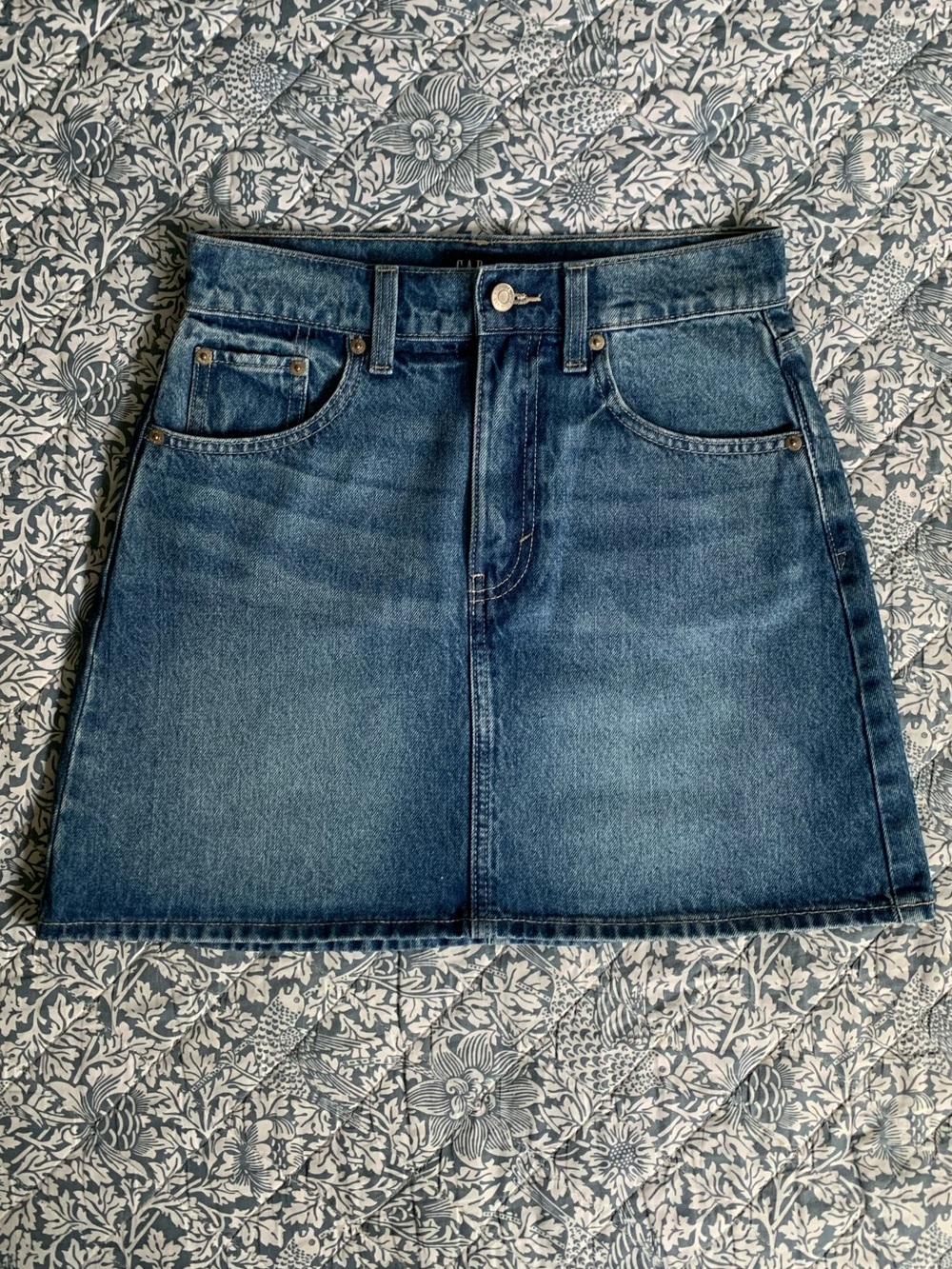 Gap Classic Blue Denim Mini Skirt - Women's 29 waist
